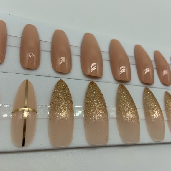 NUDE/PINK SET - Picture 1 of 2